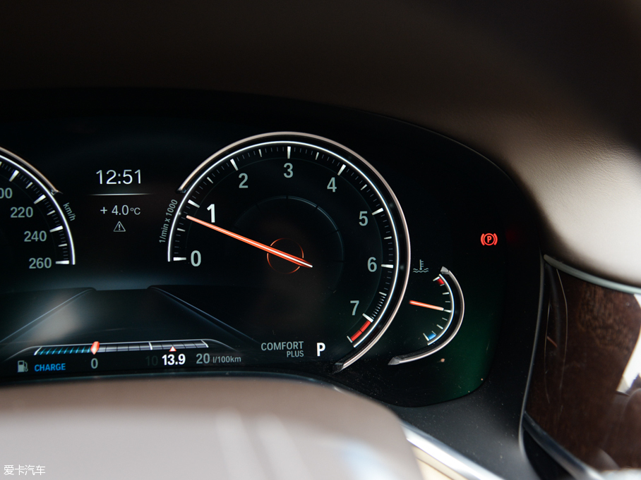 2016R7ϵ 750Li xDrive