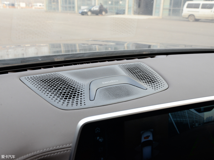 2016R7ϵ 750Li xDrive