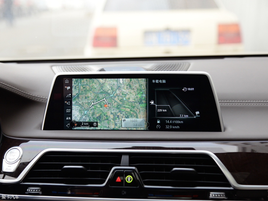 2016R7ϵ 750Li xDrive