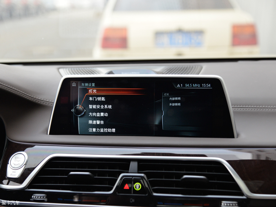 2016R7ϵ 750Li xDrive