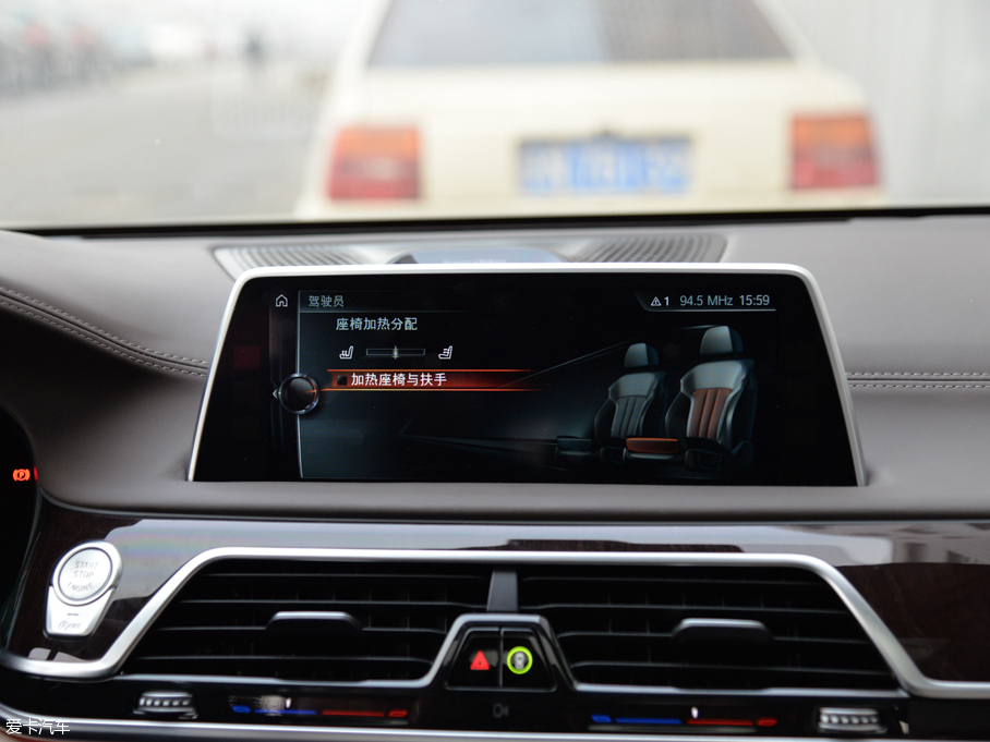 2016R7ϵ 750Li xDrive