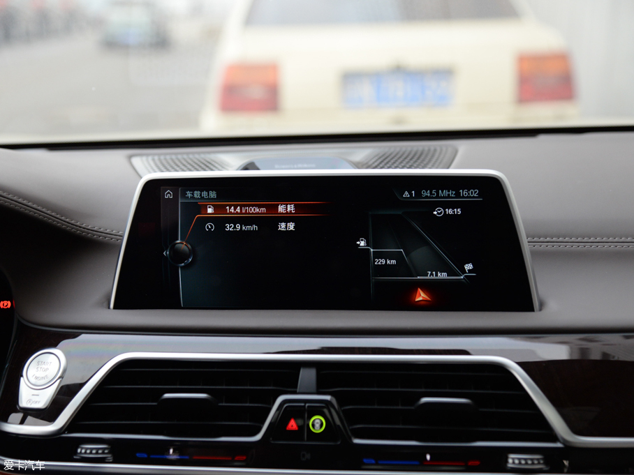 2016R7ϵ 750Li xDrive