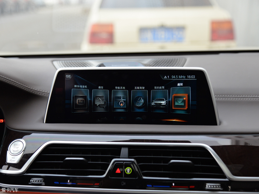 2016R7ϵ 750Li xDrive