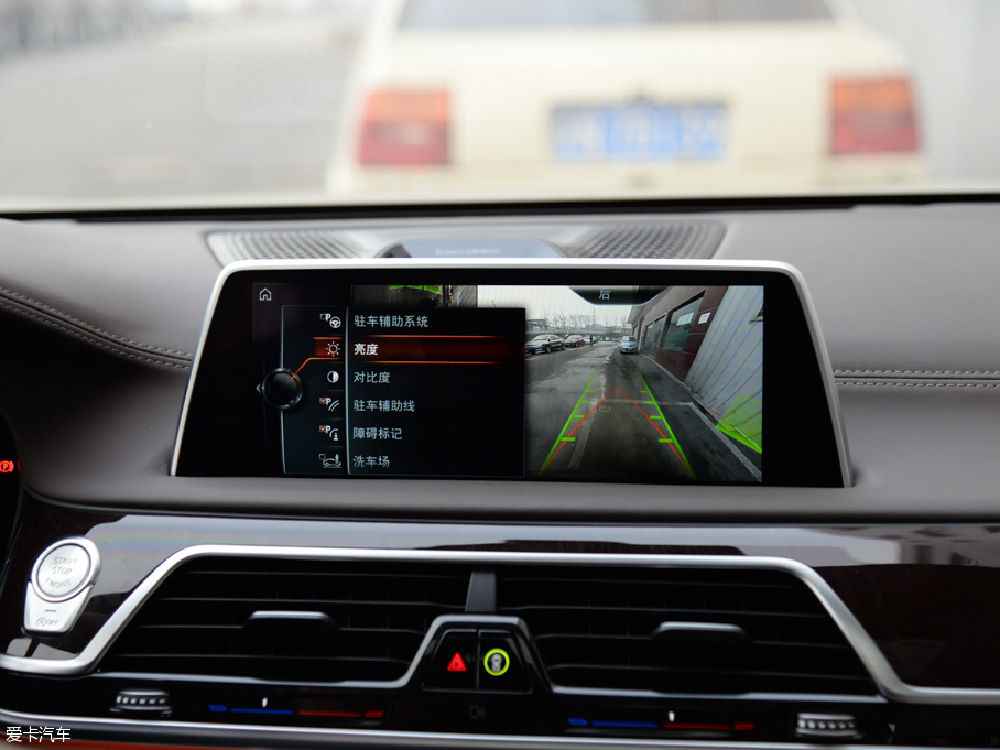 2016R7ϵ 750Li xDrive