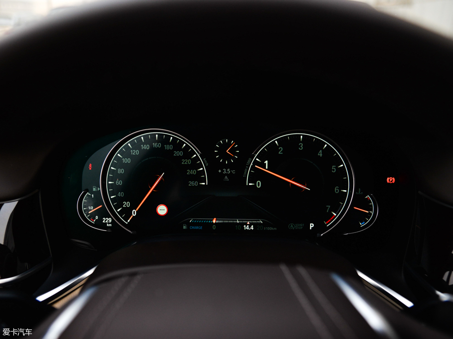 2016R7ϵ 750Li xDrive