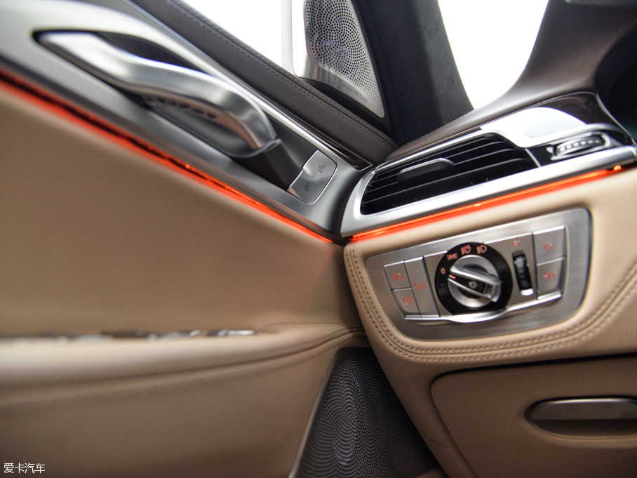 2016R7ϵ 750Li xDrive