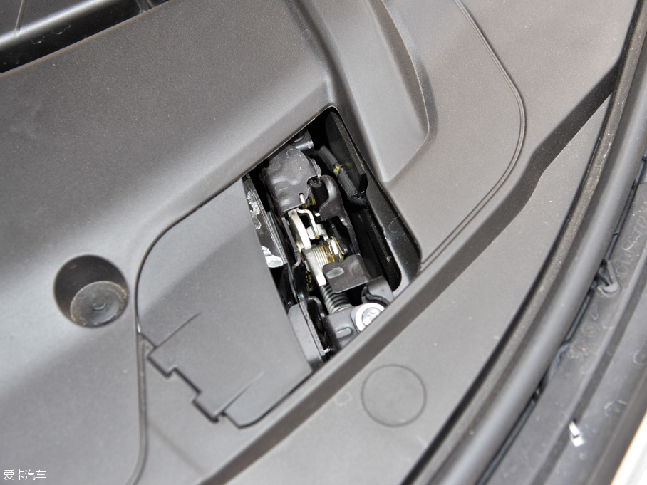 2016R7ϵ 750Li xDrive