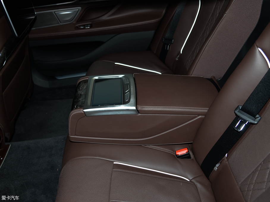 2016R7ϵ 740Li I(lng)