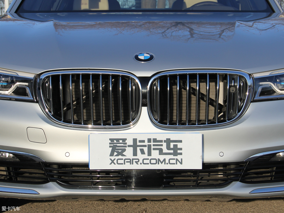 2016R7ϵ 750Li xDrive