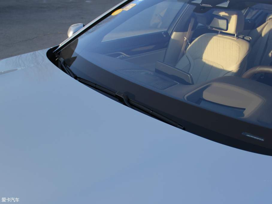 2016R7ϵ 750Li xDrive