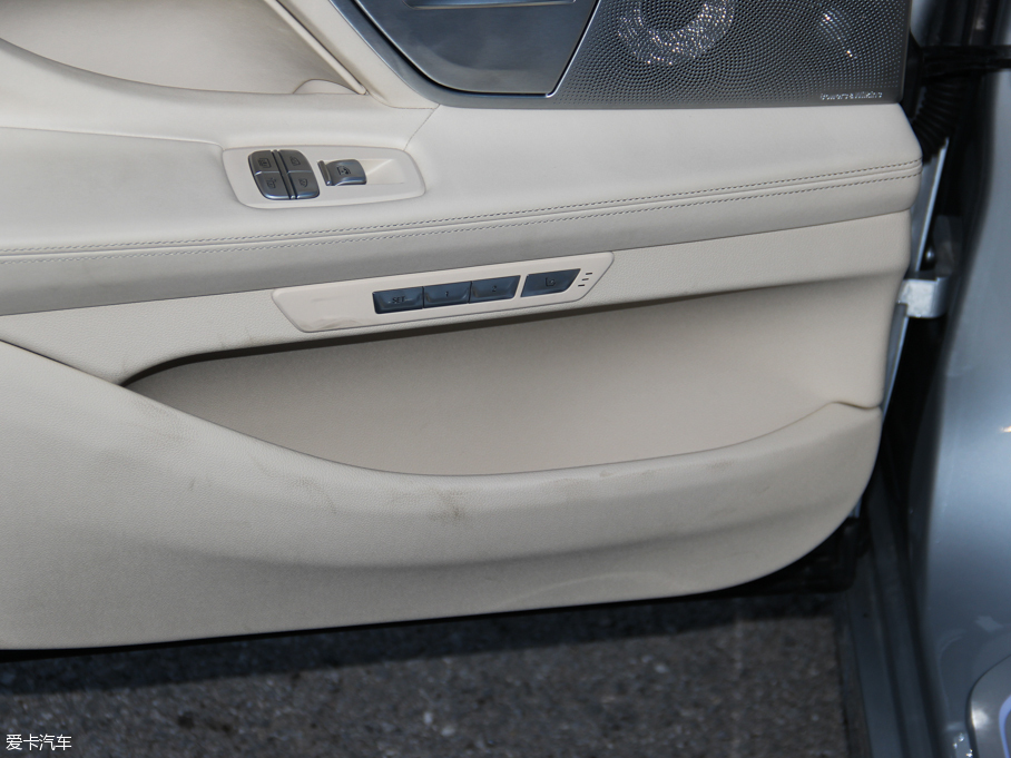 2016R7ϵ 750Li xDrive