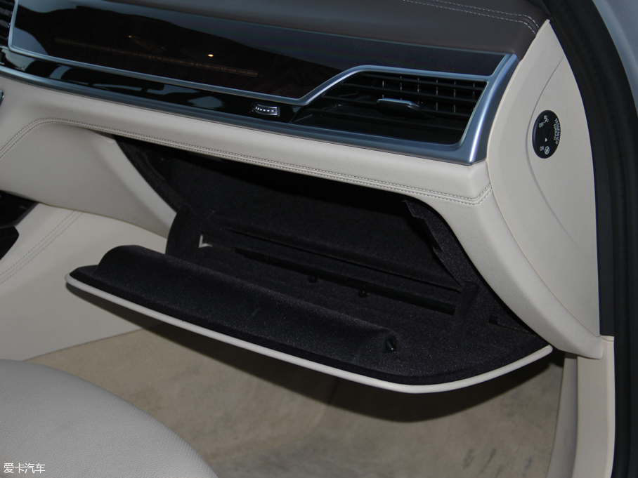 2016R7ϵ 750Li xDrive