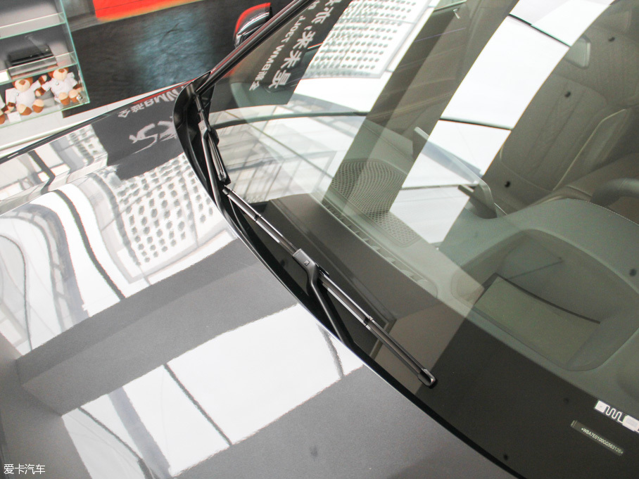 2016��R7ϵ 730Li ���A��