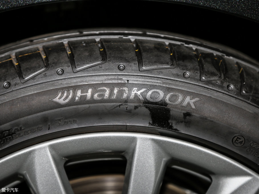 2016��R7ϵ 740Li ���A��