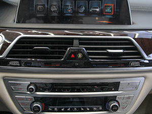 2016750Li xDrive п؅^