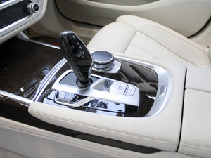 2016750Li xDrive п؅^