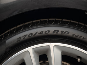 2016750Li xDrive ݆̥ߴ