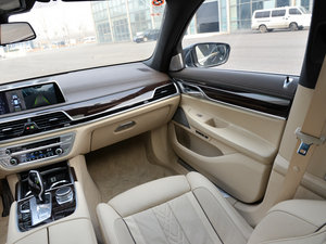 2016750Li xDrive п؅^