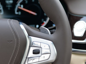 2016750Li xDrive п؅^