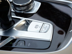 2016750Li xDrive п؅^