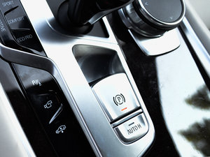 2016款740Li 尊享型 驻车制动器