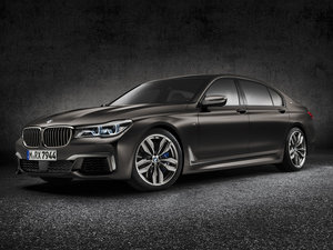 2016款M760Li xDrive 整体外观