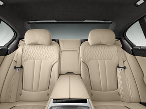2016款M760Li xDrive 空间座椅