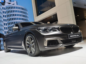 2016款M760Li xDrive 整体外观