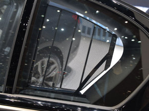 2016款M760Li xDrive 空间座椅