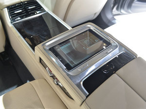 2016款M760Li xDrive 空间座椅