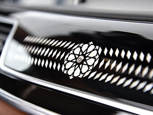 2016750Li xDrive Solitaire؄e g