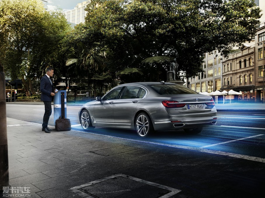 2017R7ϵԴ 740Le xDrive