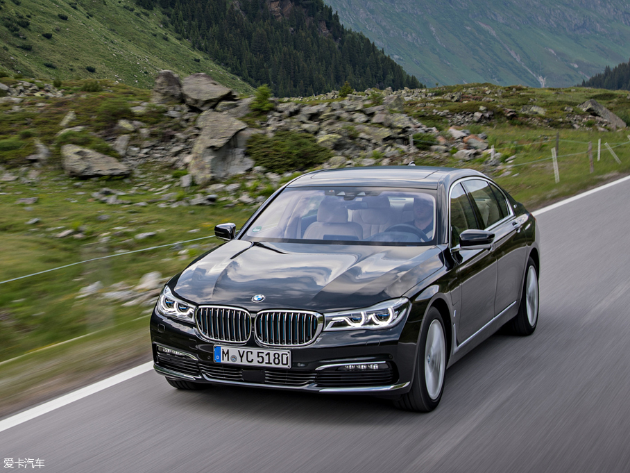 2017R7ϵԴ 740Le xDrive