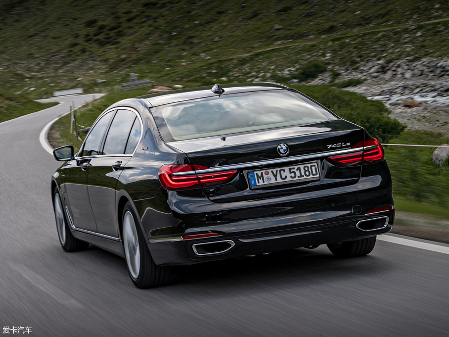 2017R7ϵԴ 740Le xDrive