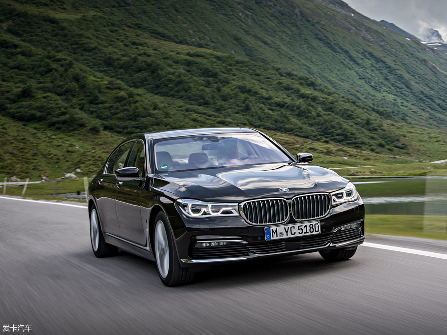 2017R7ϵԴ 740Le xDrive