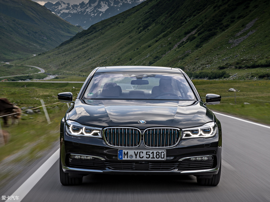 2017R7ϵԴ 740Le xDrive