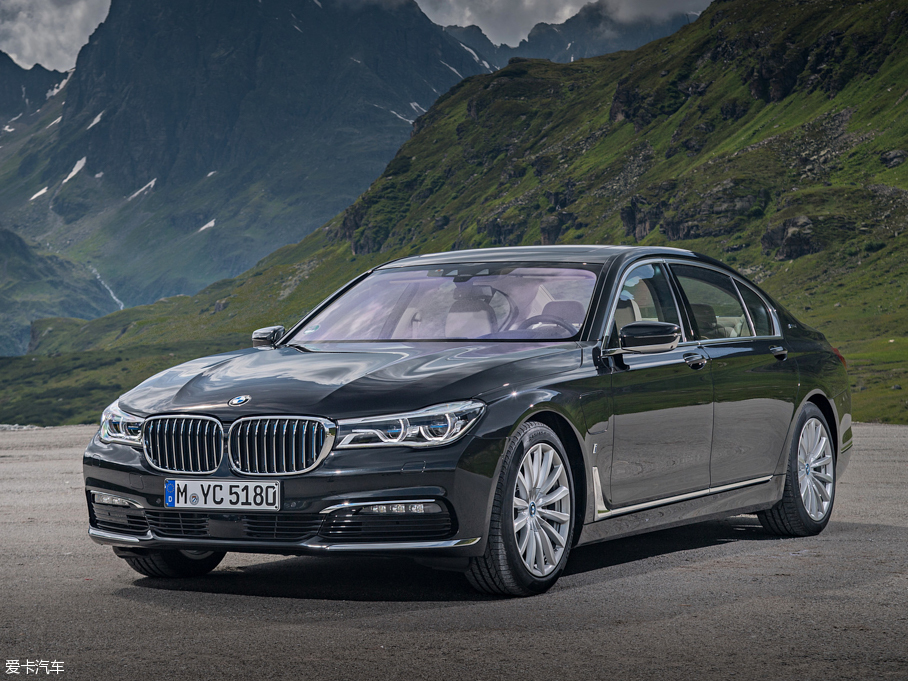 2017R7ϵԴ 740Le xDrive