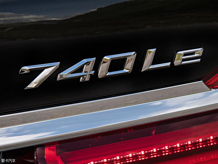 2017R7ϵԴ 740Le xDrive