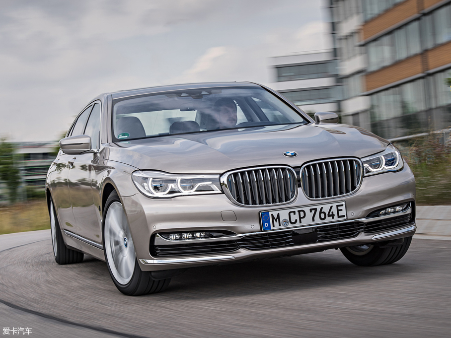 2017R7ϵԴ 740Le xDrive