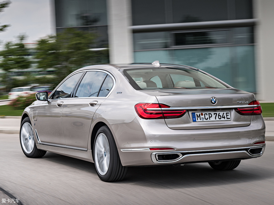 2017R7ϵԴ 740Le xDrive