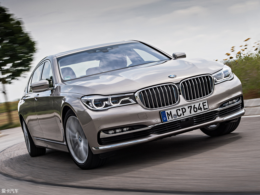 2017R7ϵԴ 740Le xDrive