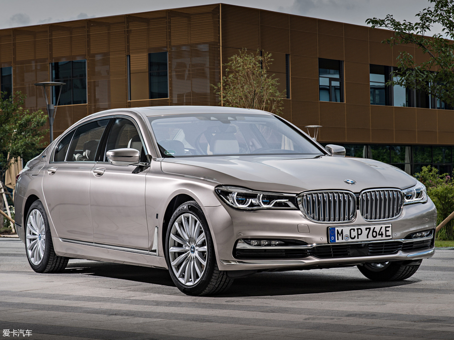 2017R7ϵԴ 740Le xDrive