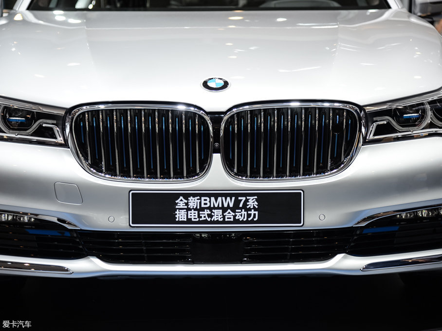 2017R7ϵԴ 740Le xDrive