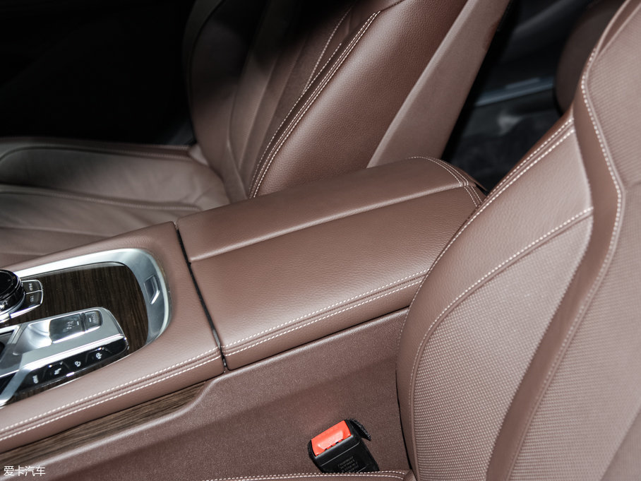 2017R7ϵԴ 740Le xDrive