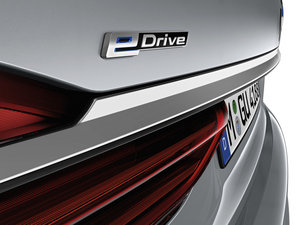 2017740Le xDrive (x)(ji)^