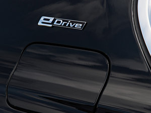 2017740Le xDrive (x)(ji)^