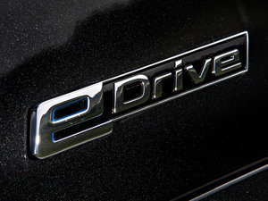 2017740Le xDrive (x)(ji)^