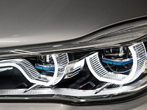 2017740Le xDrive (x)(ji)^