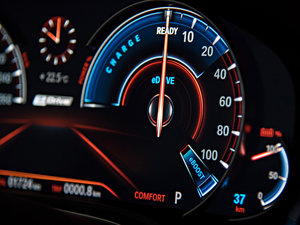 2017740Le xDrive п؅^