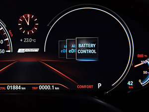 2017740Le xDrive п؅^